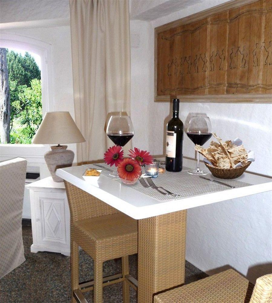 Hotel 3 Botti Baja Sardinia Zewnętrze zdjęcie