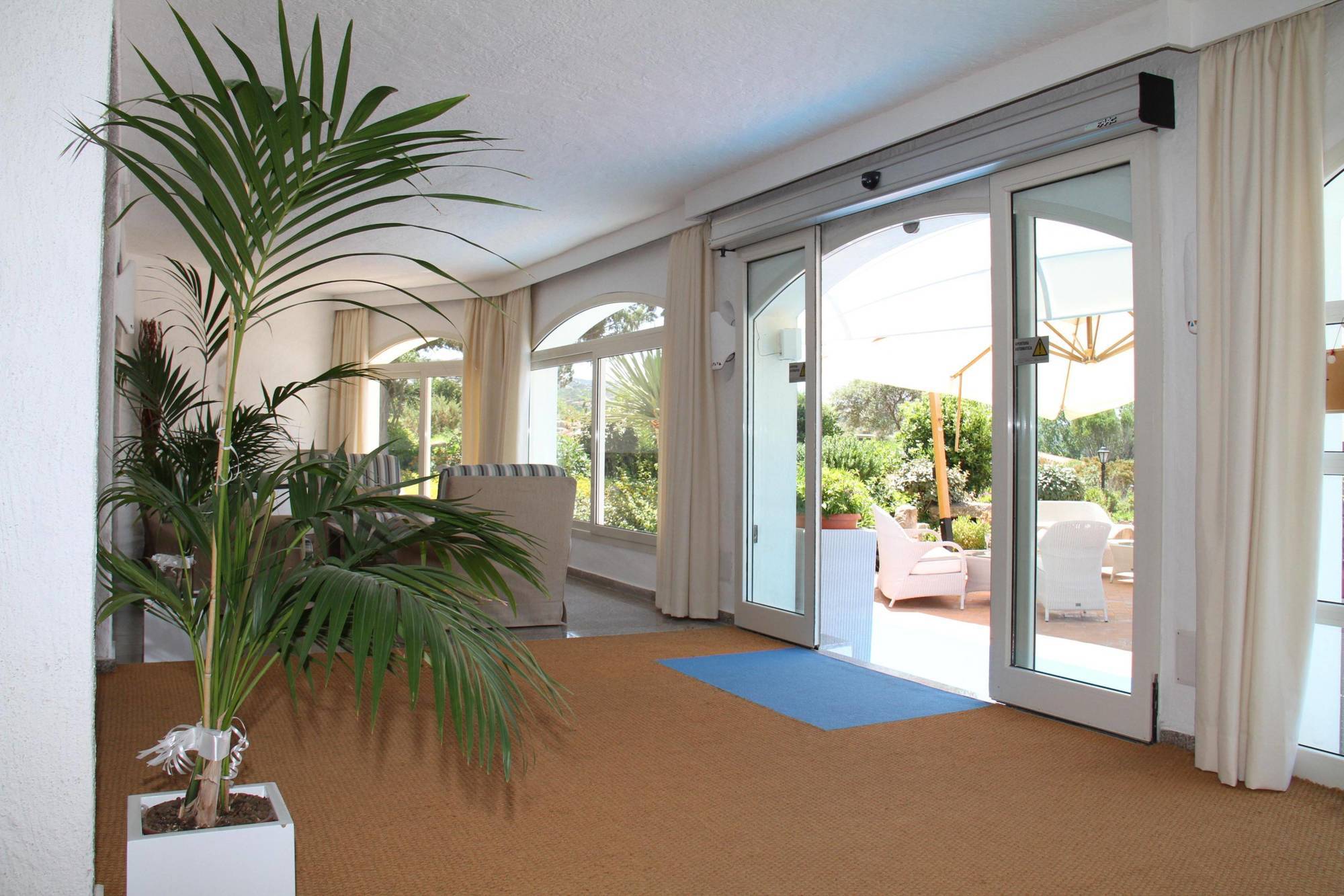 Hotel 3 Botti Baja Sardinia Zewnętrze zdjęcie